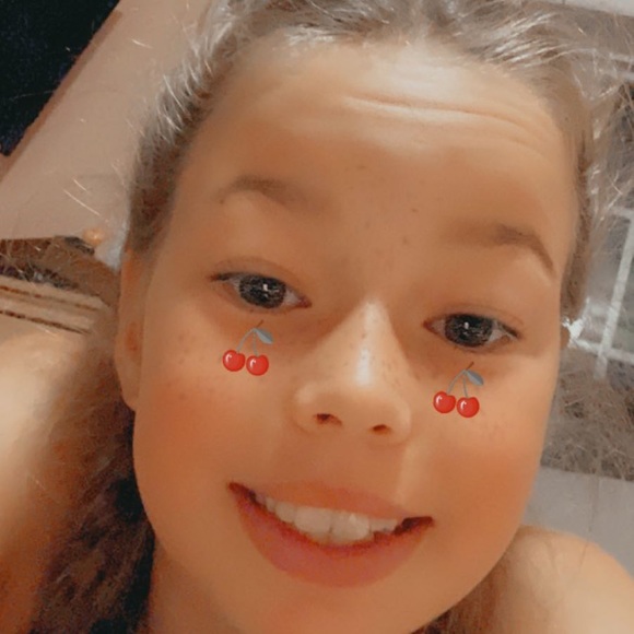 Meet your Posher, Haley - Picture 1 of 1